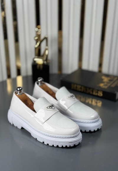  YENİ SEZON CASUAL PRD MODEL - BEYAZ RUGAN VE ÜSTÜ MAT DERİ