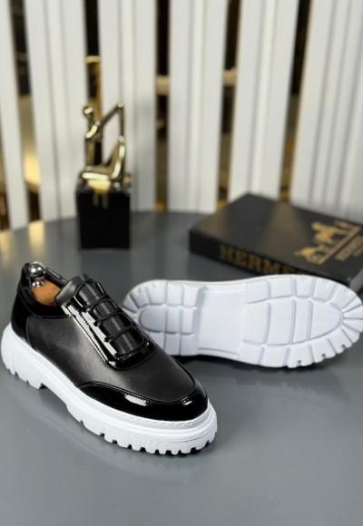 YENİ SEZON CASUAL ZRA MODEL - SİYAH RUGAN VE MAT DERİ YENİ SEZON CASUAL ZRA MODEL - SİYAH RUGAN VE MAT DERİ