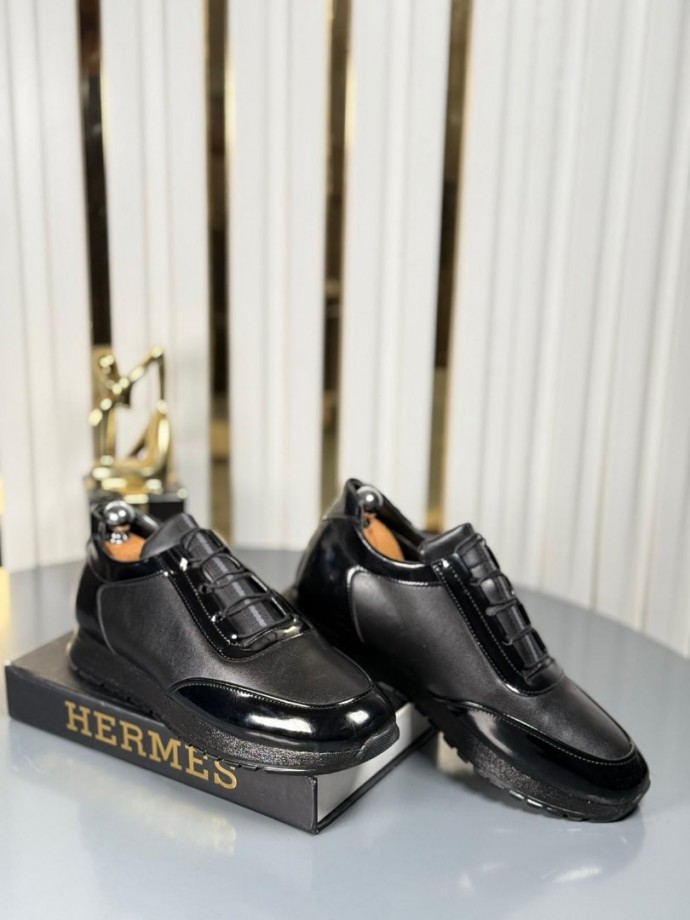  YENİ SEZON SPOR ZRA MODEL - SİYAH RUGAN VE MAT DERİ