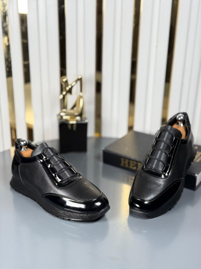  YENİ SEZON SPOR ZRA MODEL - SİYAH RUGAN VE MAT DERİ