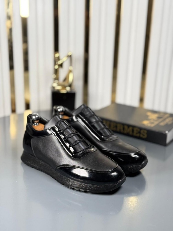  YENİ SEZON SPOR ZRA MODEL - SİYAH RUGAN VE MAT DERİ