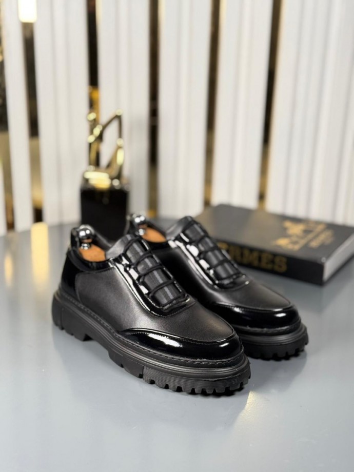  YENİ SEZON CASUAL ZRA MODEL - SİYAH RUGAN VE MAT DERİ