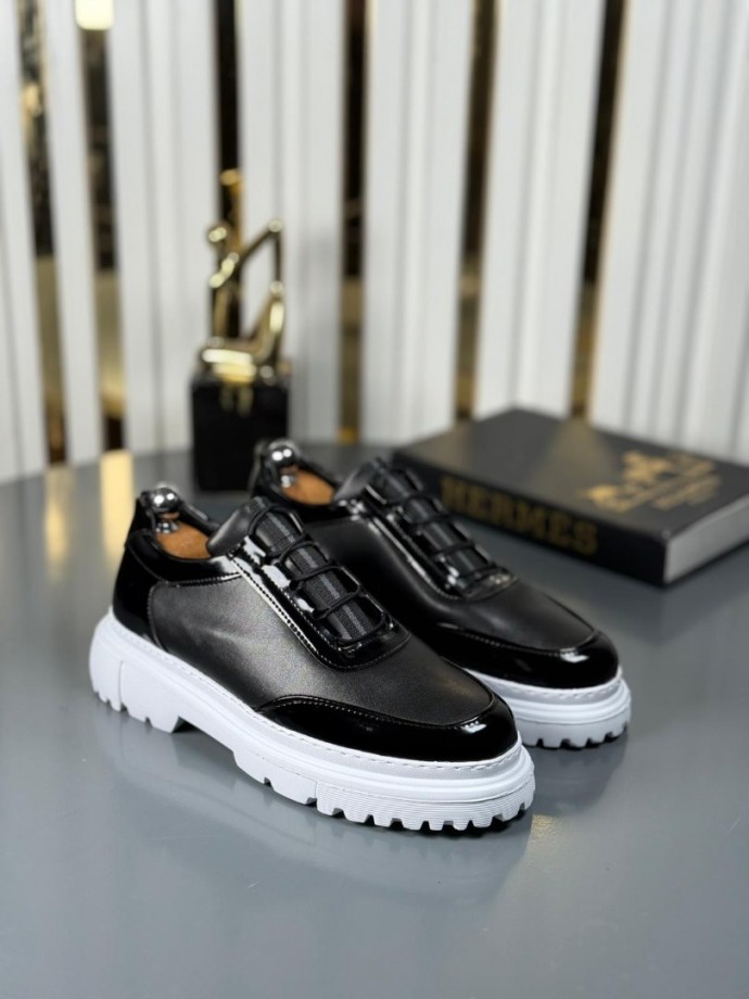  YENİ SEZON CASUAL ZRA MODEL - SİYAH RUGAN VE MAT DERİ