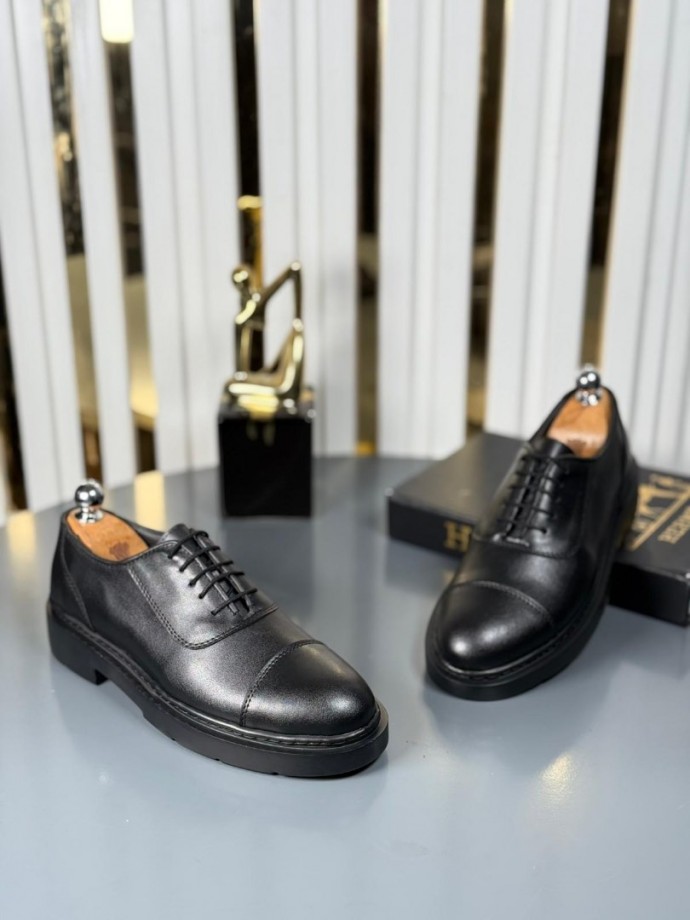 YENİ SEZON CASUAL SRAR MODEL - SİYAH MAT DERİ