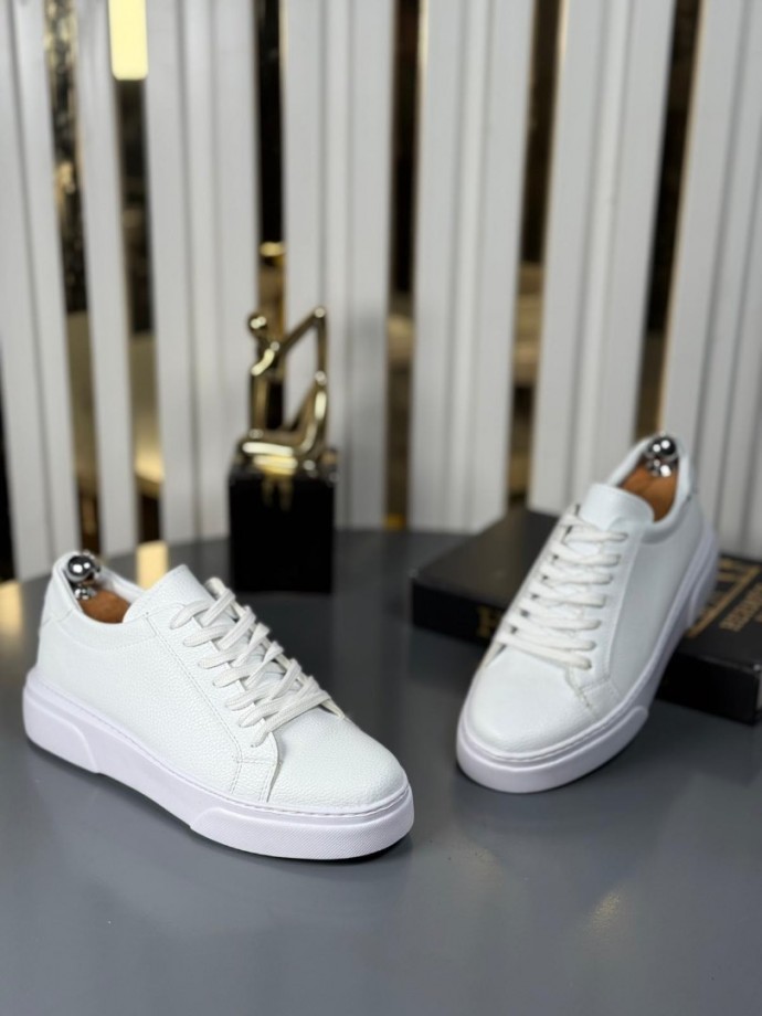  YENİ SEZON CASUAL ZRA MODEL - BEYAZ DERİ