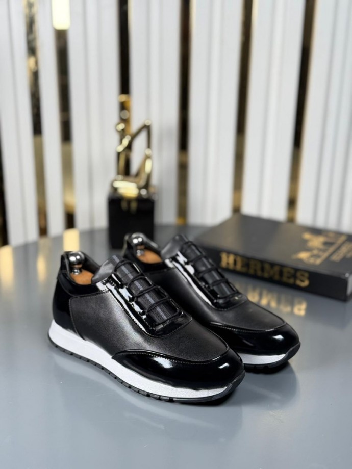  YENİ SEZON SPOR ZRA MODEL - SİYAH RUGAN VE MAT DERİ