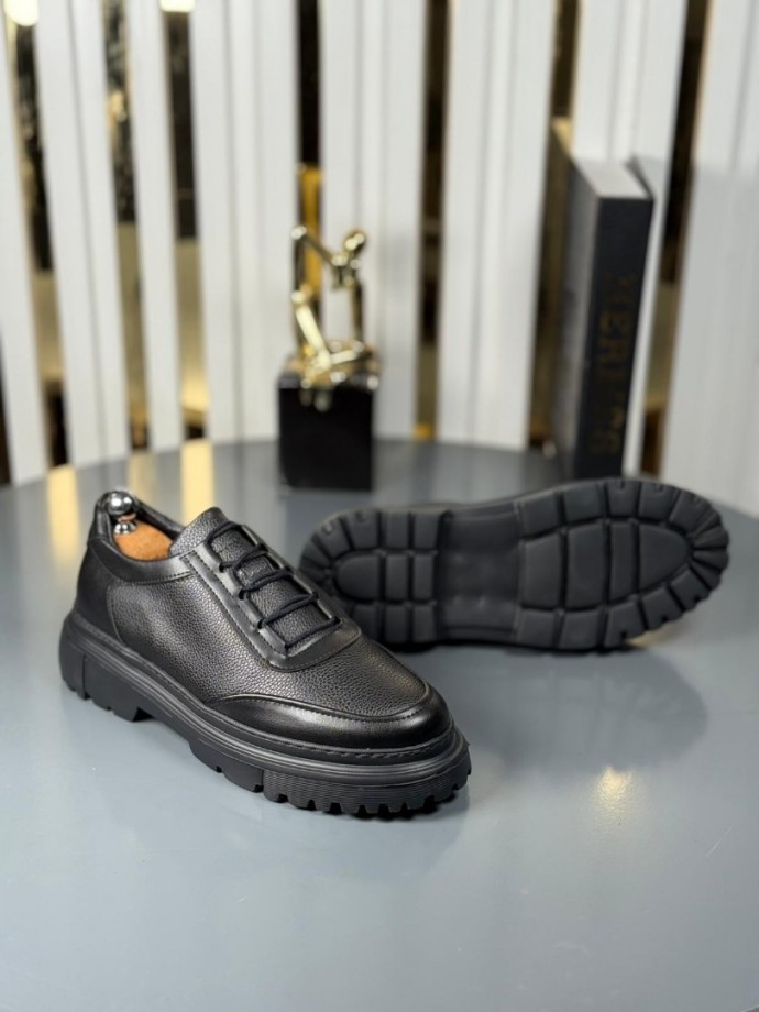  YENİ SEZON CASUAL ZRA MODEL - SİYAH DERİ