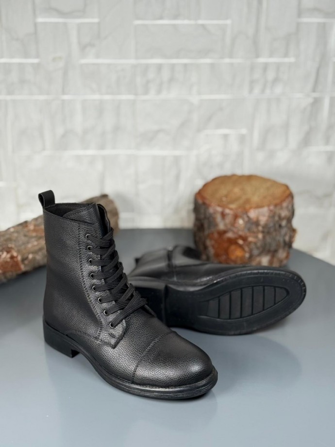  2025 SİYAH DERİ POSTAL EVA TABAN BOT - SİYAH ŞİRİNGIL DERİ