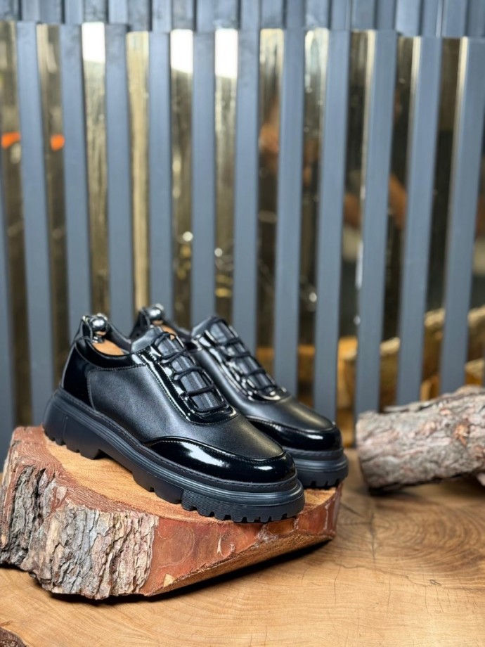  YENİ SEZON ZR PREMİUM CASUAL MODEL - SİYAH RUGAN DERİ