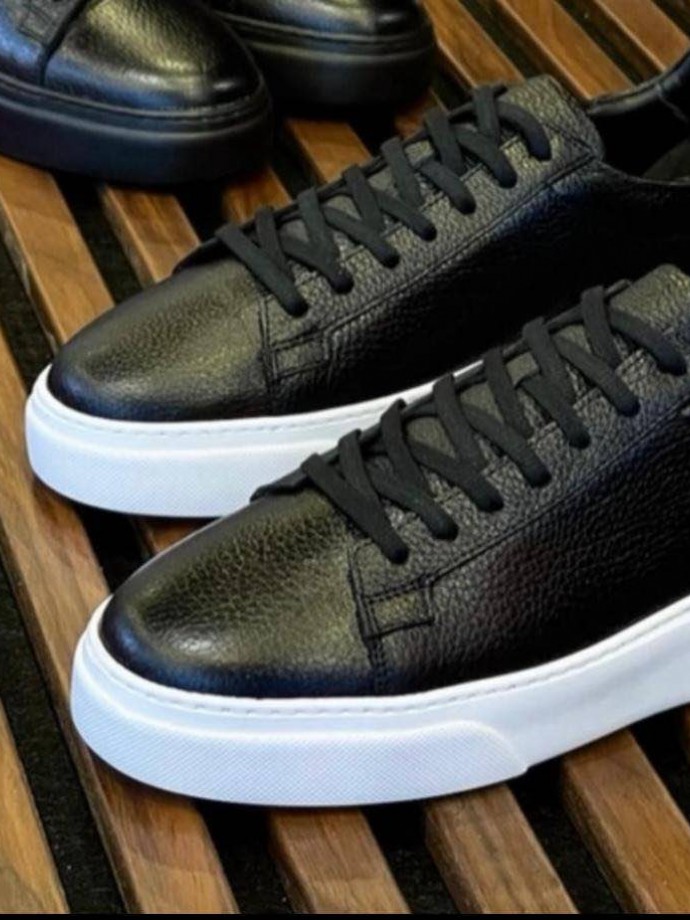 YENİ SEZON CASUAL SR MODEL - SİYAH PÜTÜR DERİ