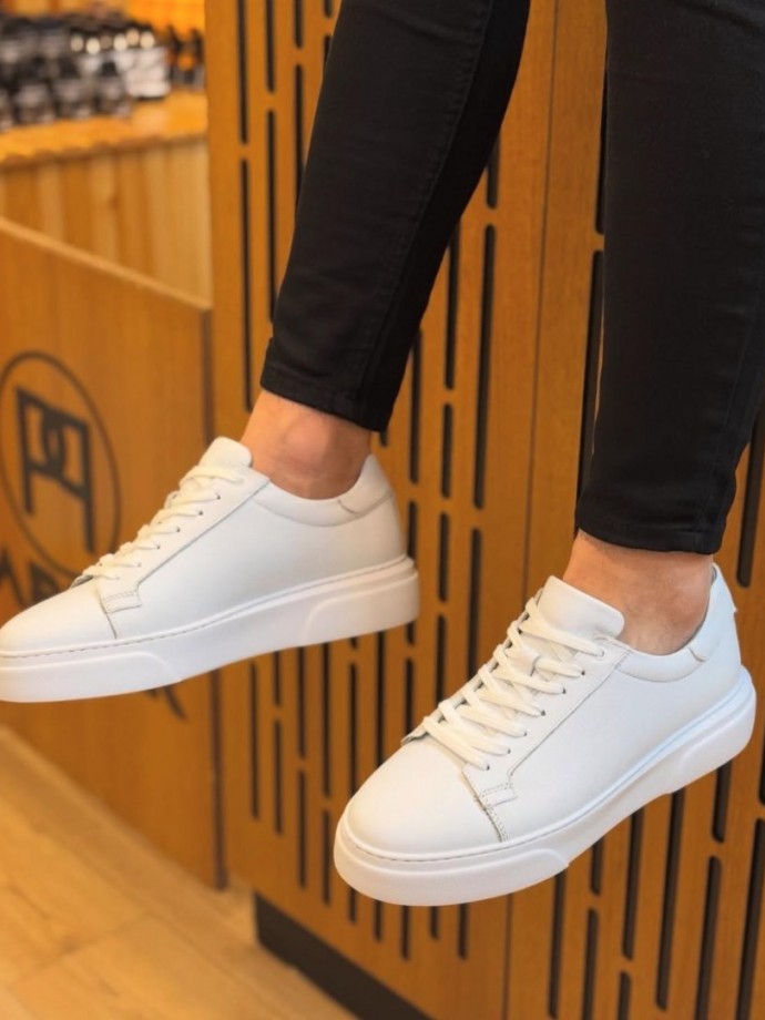 YENİ SEZON CASUAL SR MODEL - BEYAZ PÜTÜR DERİ