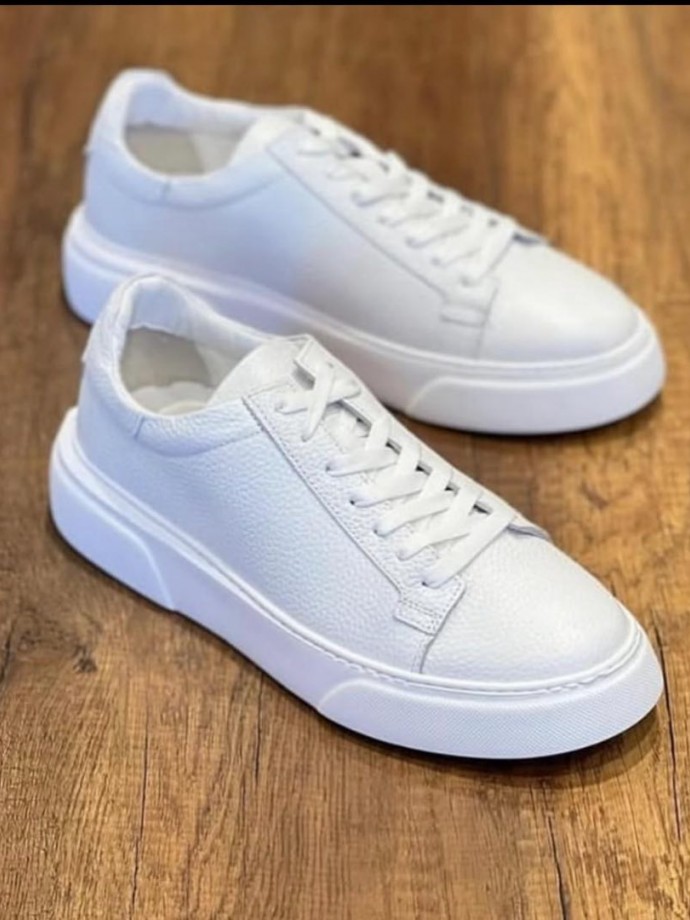 YENİ SEZON CASUAL SR MODEL - BEYAZ PÜTÜR DERİ