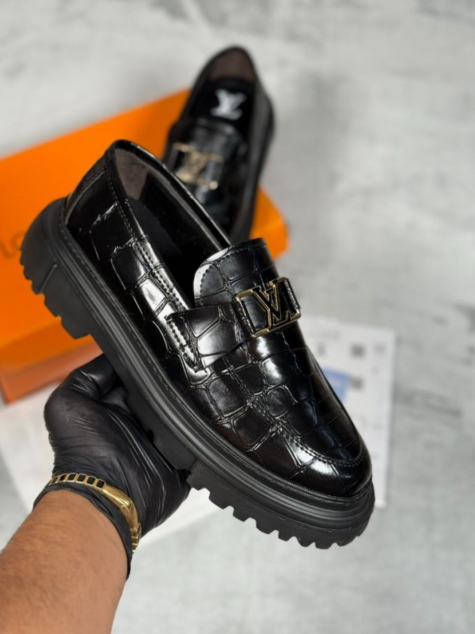 YENİ SEZON LV PREMIUM CASUAL MODEL - SİYAH KROKAN DERİ