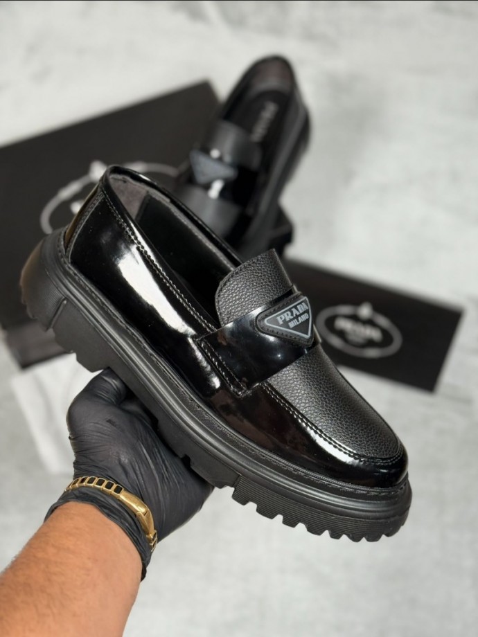 YENİ SEZON PRD PREMIUM CASUAL MODEL - SİYAH RUGAN ÜSTÜ ŞRINGIL DERİ