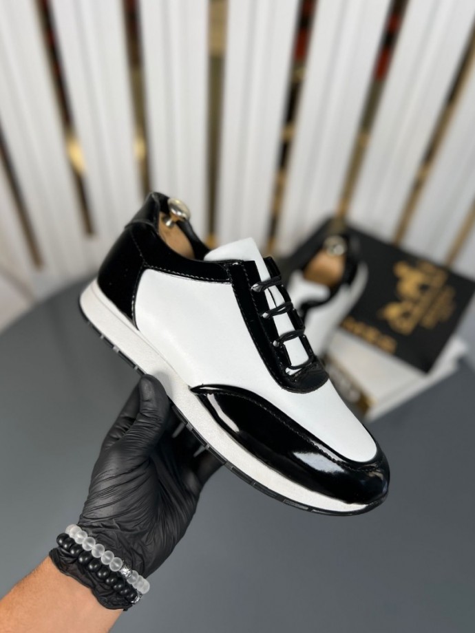 YENİ SEZON CRISTIAN PREMIUM CASUAL MODEL - SİYAH RUGAN & BEYAZ DERİ