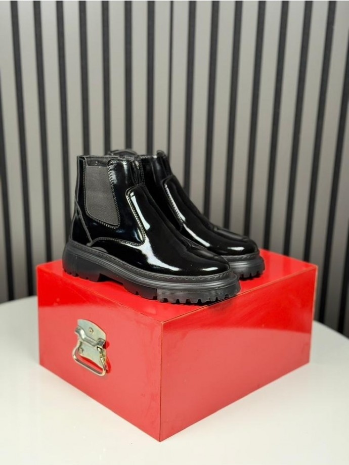 2025 CHELSEA İTALYAN SİYAH RUGAN FERMUARLI BOT - SİYAH RUGAN  BOT