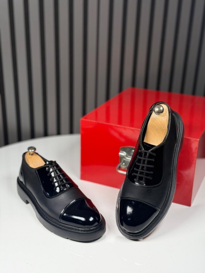 2025 PRD  İTALYAN  SİYAH MAT ve RUGAN CASUAL AYAKKABI - SİYAH MAT VE RUGAN DERİ 