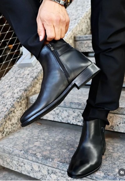 2025 YENİ SEZON KLASİK SİYAH MAT BOT  - SİYAH MAT  DERİ   