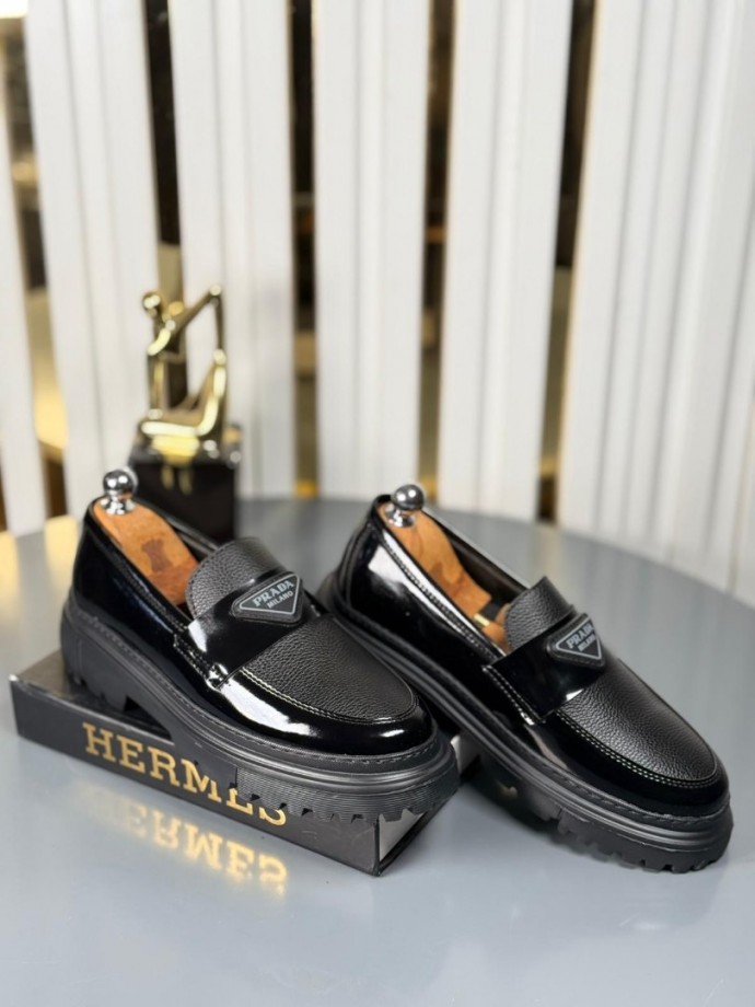  YENİ SEZON CASUAL PRD MODEL - SİYAH RUGAN VE ÜSTÜ DERİ