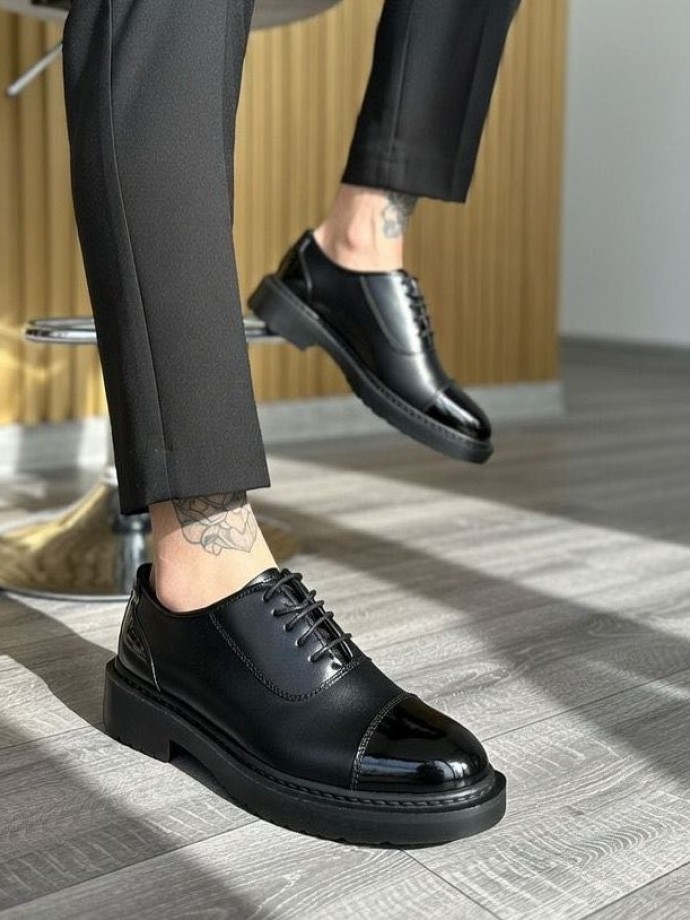 YENI SEZON ZR SİYAH RUGANA MAT  DERİ  BAĞCIKLI MODEL