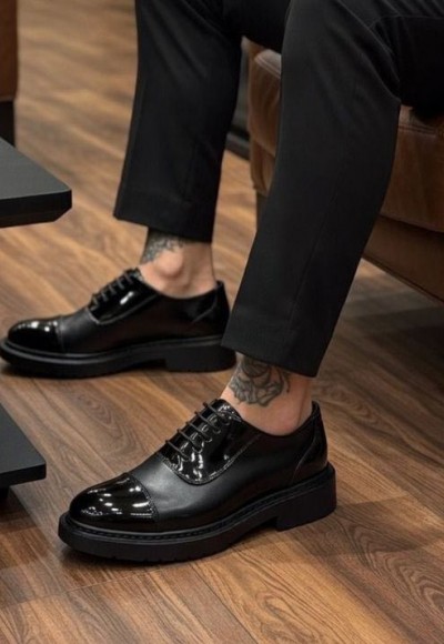 YENI SEZON ZR SİYAH RUGANA MAT  DERİ  BAĞCIKLI MODEL